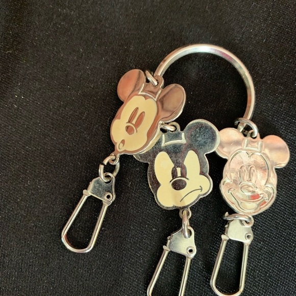 Vintage Disney Metal Key Chain White/Silver  3 Emotion Mickey Head Faces Charms - Picture 3 of 10